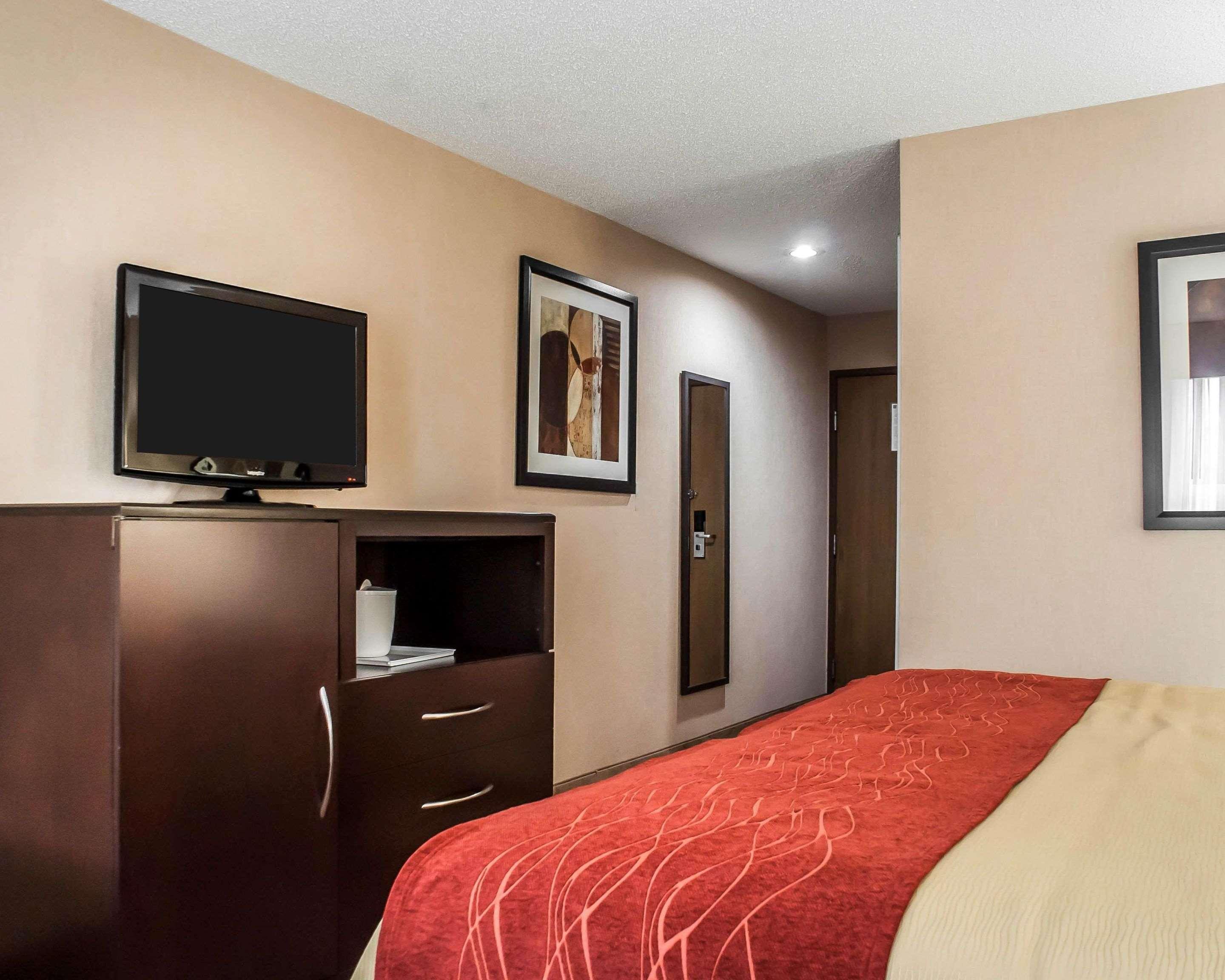 Quality Inn Dunkirk Exterior foto