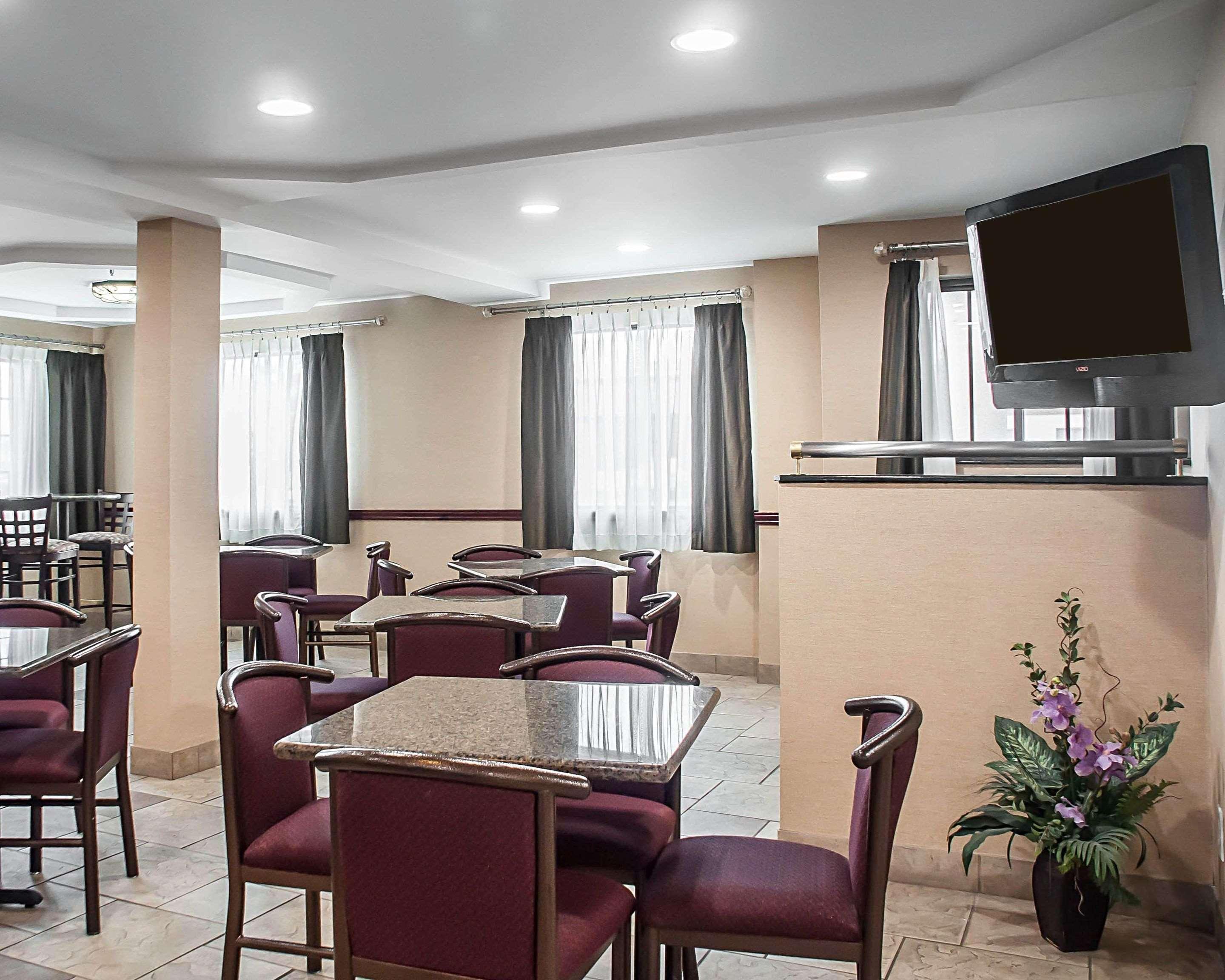 Quality Inn Dunkirk Exterior foto